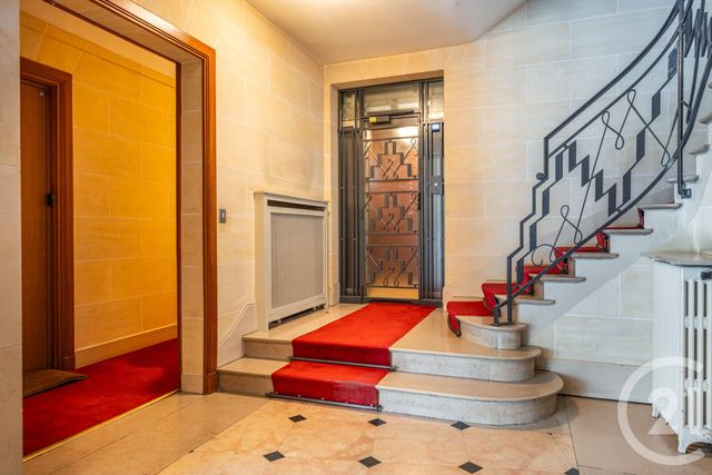 Appartement Local à vendre - 3 pièces - 55.79 m2 - PARIS - 75017 - ILE-DE-FRANCE - Century 21 Montparnasse Pasteur
