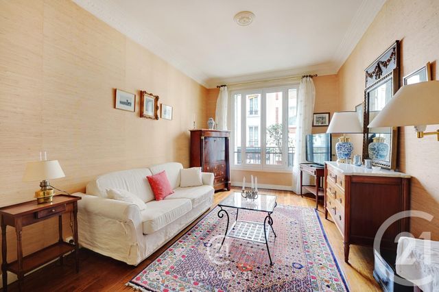Appartement F3 à vendre - 4 pièces - 78.17 m2 - PARIS - 75015 - ILE-DE-FRANCE - Century 21 Montparnasse Pasteur