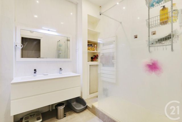 Appartement F5 à vendre - 5 pièces - 138.49 m2 - PARIS - 75015 - ILE-DE-FRANCE - Century 21 Montparnasse Pasteur