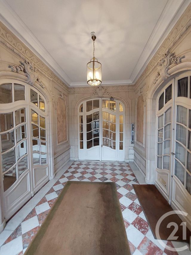 Appartement F5 à vendre - 5 pièces - 138.49 m2 - PARIS - 75015 - ILE-DE-FRANCE - Century 21 Montparnasse Pasteur