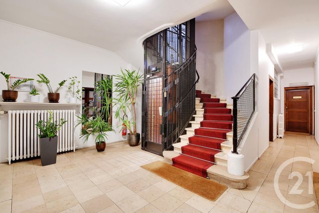 Appartement F2 à vendre - 2 pièces - 60.78 m2 - PARIS - 75015 - ILE-DE-FRANCE - Century 21 Montparnasse Pasteur