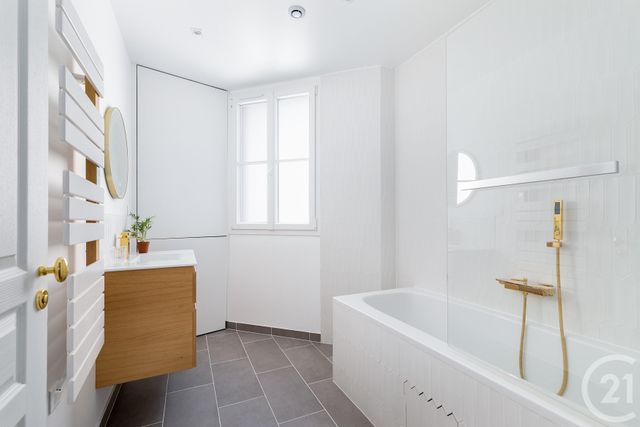 Appartement T3 à vendre - 3 pièces - 64.7 m2 - PARIS - 75015 - ILE-DE-FRANCE - Century 21 Montparnasse Pasteur