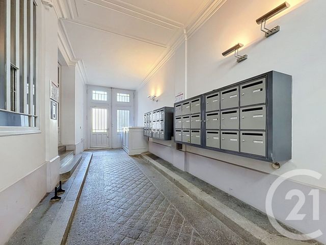 Appartement F4 à vendre - 4 pièces - 80.03 m2 - PARIS - 75015 - ILE-DE-FRANCE - Century 21 Montparnasse Pasteur
