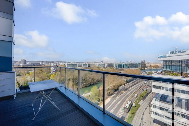 Appartement F4 à vendre - 4 pièces - 99.6 m2 - ISSY LES MOULINEAUX - 92 - ILE-DE-FRANCE - Century 21 Montparnasse Pasteur