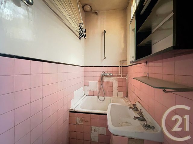 Afficher la photo en grand Appartement T2 à vendre - 2 pièces - 30.87 m2 - PARIS - 75015 - ILE-DE-FRANCE - Century 21 Montparnasse Pasteur