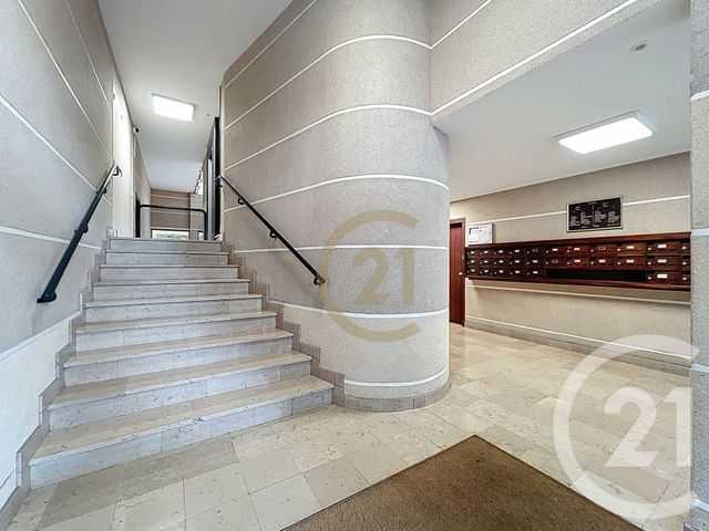 Appartement F3 à vendre - 3 pièces - 89.79 m2 - PARIS - 75015 - ILE-DE-FRANCE - Century 21 Montparnasse Pasteur