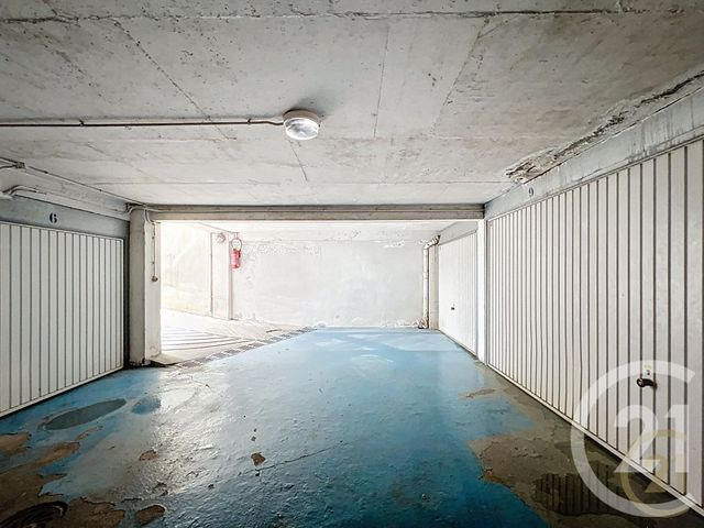 parking à vendre - 25.84 m2 - PARIS - 75015 - ILE-DE-FRANCE - Century 21 Montparnasse Pasteur