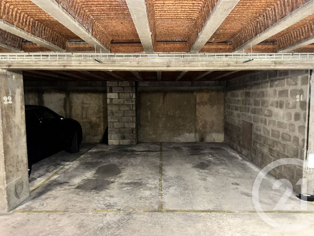 parking à vendre - 10.76 m2 - PARIS - 75015 - ILE-DE-FRANCE - Century 21 Montparnasse Pasteur