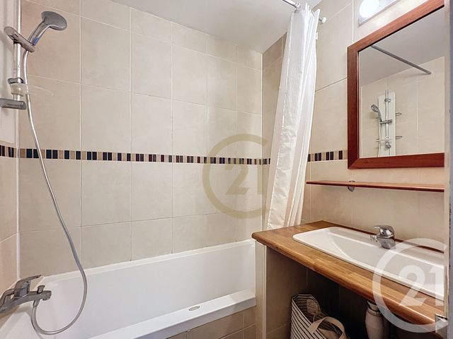 Appartement T2 à louer - 2 pièces - 44.41 m2 - PARIS - 75015 - ILE-DE-FRANCE - Century 21 Montparnasse Pasteur