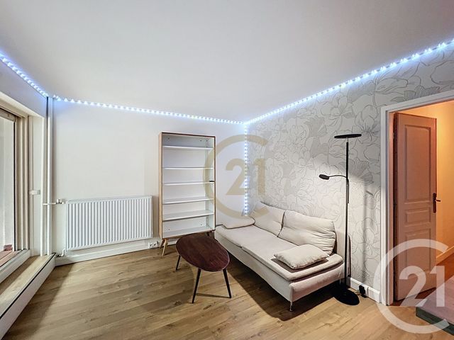 Appartement Studio à louer - 1 pièce - 29.98 m2 - PARIS - 75015 - ILE-DE-FRANCE - Century 21 Montparnasse Pasteur
