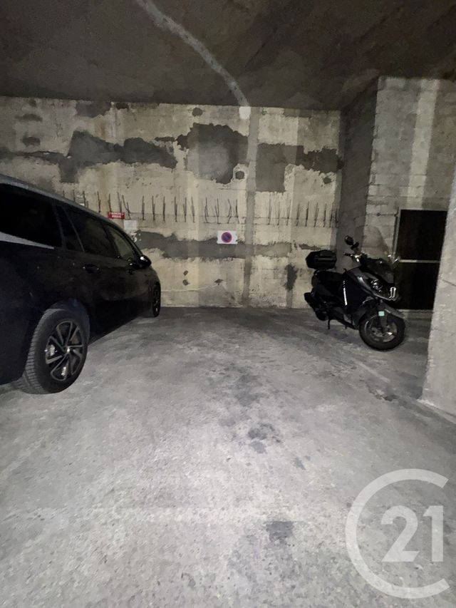 parking à vendre - 13.31 m2 - PARIS - 75015 - ILE-DE-FRANCE - Century 21 Montparnasse Pasteur
