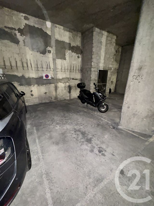 parking à vendre - 13.31 m2 - PARIS - 75015 - ILE-DE-FRANCE - Century 21 Montparnasse Pasteur