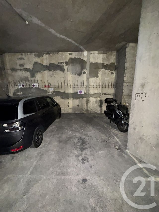 parking à vendre - 13.31 m2 - PARIS - 75015 - ILE-DE-FRANCE - Century 21 Montparnasse Pasteur