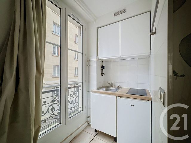 Appartement F1 à vendre - 1 pièce - 22.56 m2 - PARIS - 75015 - ILE-DE-FRANCE - Century 21 Montparnasse Pasteur