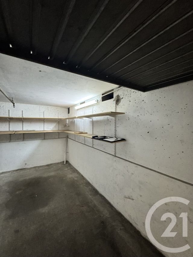 parking à vendre - 17.05 m2 - PARIS - 75015 - ILE-DE-FRANCE - Century 21 Montparnasse Pasteur