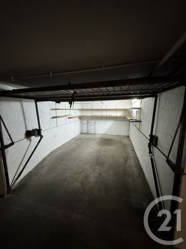 parking à vendre - 17.05 m2 - PARIS - 75015 - ILE-DE-FRANCE - Century 21 Montparnasse Pasteur