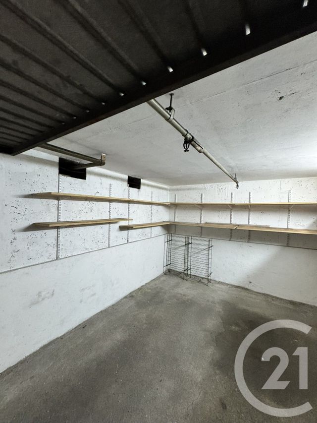 parking à vendre - 17.05 m2 - PARIS - 75015 - ILE-DE-FRANCE - Century 21 Montparnasse Pasteur