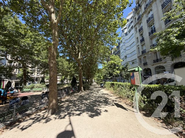 Appartement à vendre - 5 pièces - 93.71 m2 - PARIS - 75015 - ILE-DE-FRANCE - Century 21 Montparnasse Pasteur