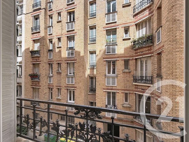 Appartement T2 à vendre - 2 pièces - 47.28 m2 - PARIS - 75015 - ILE-DE-FRANCE - Century 21 Montparnasse Pasteur