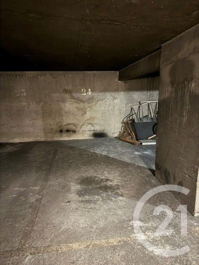parking à vendre - 9.44 m2 - PARIS - 75015 - ILE-DE-FRANCE - Century 21 Montparnasse Pasteur