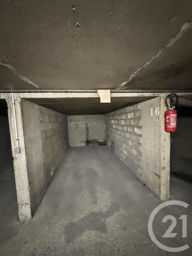 parking à vendre - 11.5 m2 - PARIS - 75014 - ILE-DE-FRANCE - Century 21 Montparnasse Pasteur