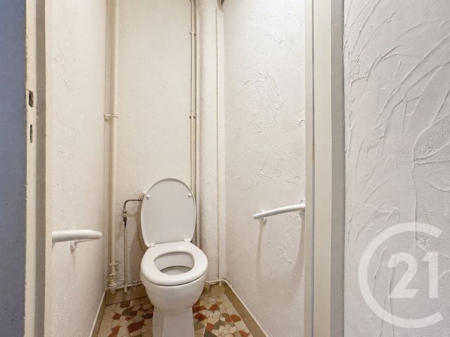 Appartement T3 à vendre - 3 pièces - 62.03 m2 - SURESNES - 92 - ILE-DE-FRANCE - Century 21 Montparnasse Pasteur