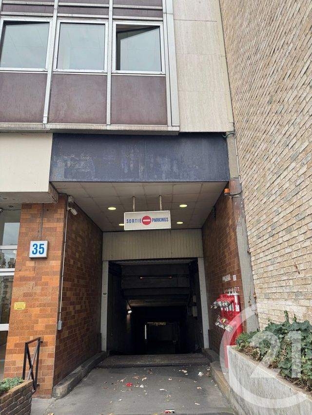parking à louer - 11.32 m2 - PARIS - 75015 - ILE-DE-FRANCE - Century 21 Montparnasse Pasteur